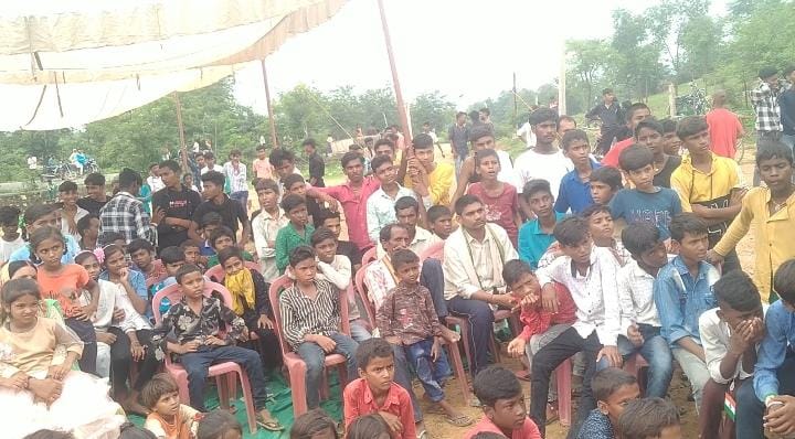 स्वतंत्रता दिवस के शुभ अवसर पर सांस्कृतिक कार्यक्रम का किया गया आयोजन स्वतंत्रता दिवस के शुभ अवसर पर सांस्कृतिक कार्यक्रम का किया गया आयोजन
