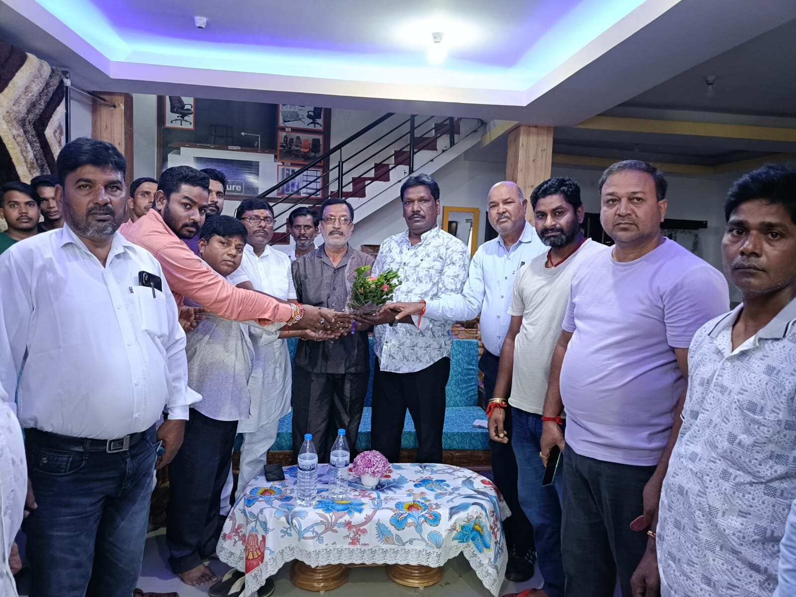 विश्वकर्मा समाज के पलामू जिलाध्यक्ष को भाजपा ओबीसी मोर्चा के प्रदेश प्रवक्ता बनने पर किया गया स्वागत विश्वकर्मा समाज के पलामू जिलाध्यक्ष को भाजपा ओबीसी मोर्चा के प्रदेश प्रवक्ता बनने पर किया गया स्वागत