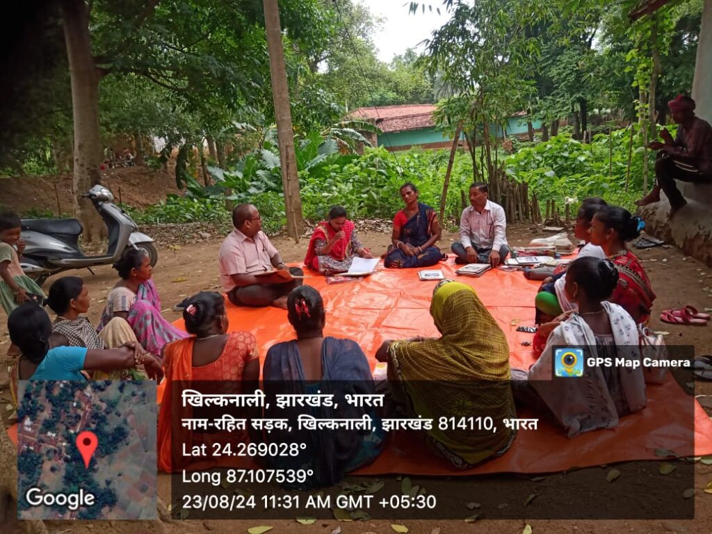 पलास जेएसएलपीएस के द्वारा किया गया रजिस्टर अधतन केंप का आयोजित पलास जेएसएलपीएस के द्वारा किया गया रजिस्टर अधतन केंप का आयोजित