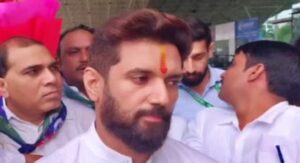 लोजपा की राष्ट्रीय कार्यकारिणी की बैठक में भाग लेने राँची पहुंचे चिराग पासवान