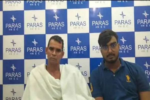 राँची :पारस हॉस्पिटल धुर्वा में चिकित्सकों ने मरीज का हाथ कटने से बचाया राँची :पारस हॉस्पिटल धुर्वा में चिकित्सकों ने मरीज का हाथ कटने से बचाया