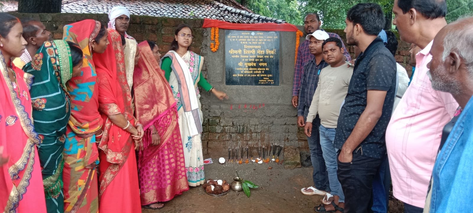 सशक्त महिलाओं के बल पर ही समाज बढेगा : शिल्पी नेहा तिर्की। सशक्त महिलाओं के बल पर ही समाज बढेगा : शिल्पी नेहा तिर्की।