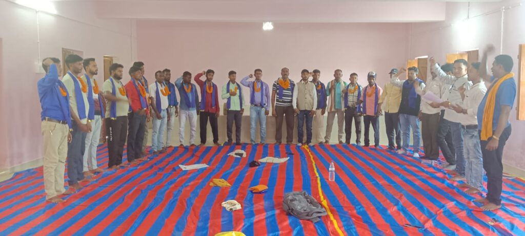 मनिका में भीम आर्मी का प्रखंड स्तरीय कमेटी का किया गया विस्तार मनिका में भीम आर्मी का प्रखंड स्तरीय कमेटी का किया गया विस्तार