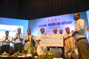 बिहार बनेगा जॉब क्रिएटर, अब यहां के लोग दूसरे राज्यों के लोगों को देंगे रोजगार : मंत्री नीतीश मिश्रा