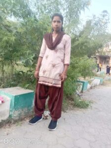 लापता पत्नी को खोजने के लिए युवक ने पुलिस से लगाया गुहार