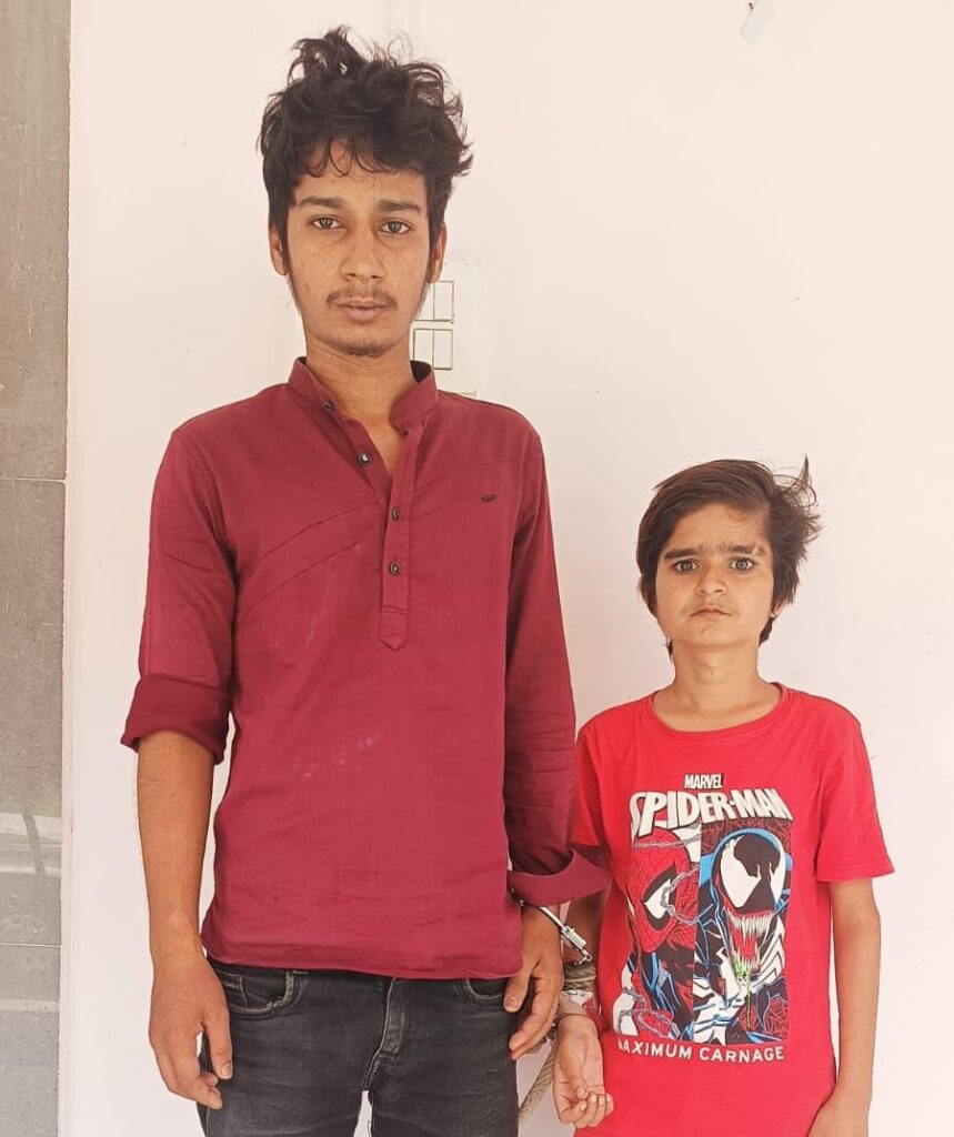 सुखदेवनगर थाना क्षेत्र में ब्राउन शुगर की खरीद बिक्री करते दो युवक गिरफ्तार सुखदेवनगर थाना क्षेत्र में ब्राउन शुगर की खरीद बिक्री करते दो युवक गिरफ्तार