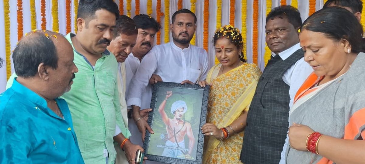 झारखंड आंदोलन के स्थलों का होगा कायाकल्प:कल्पना सोरेन झारखंड आंदोलन के स्थलों का होगा कायाकल्प:कल्पना सोरेन