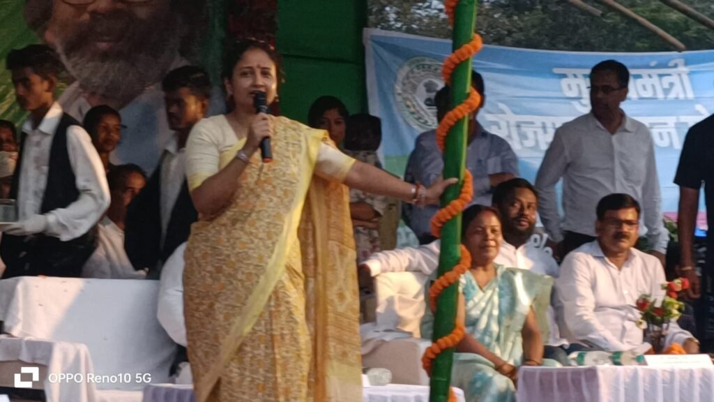 मुख्यमंत्री हेमंत सोरेन को जेल में भेज कर झारखंड के विकास को बाधित करने का कार्य किया मुख्यमंत्री हेमंत सोरेन को जेल में भेज कर झारखंड के विकास को बाधित करने का कार्य किया