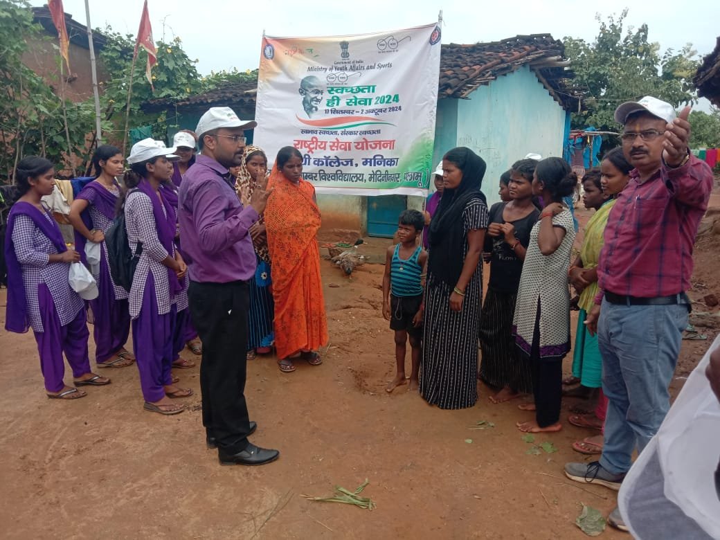 बचपन से ही स्वच्छता का प्रशिक्षण आवश्यक :प्रोफेसर मनीष बचपन से ही स्वच्छता का प्रशिक्षण आवश्यक :प्रोफेसर मनीष