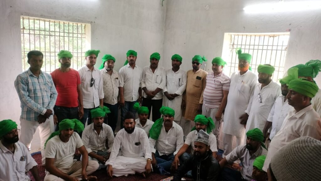मुस्लिम समाज का बैठक मदरसा में संपन्न:डॉ कोनेन अंसारी कमेटी के सदर बने मुस्लिम समाज का बैठक मदरसा में संपन्न:डॉ कोनेन अंसारी कमेटी के सदर बने