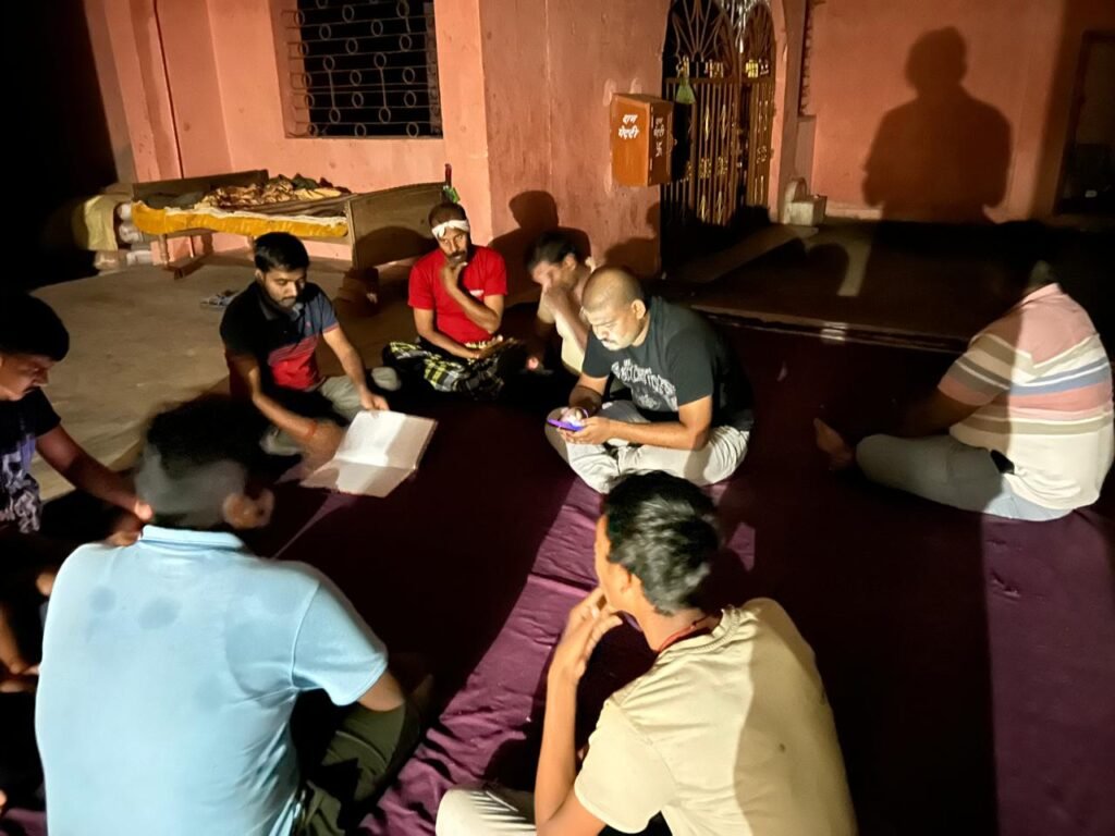 नवयुवक संघ बैठक में धूमधाम से दुर्गा पूजा मनाने का निर्णय नवयुवक संघ बैठक में धूमधाम से दुर्गा पूजा मनाने का निर्णय