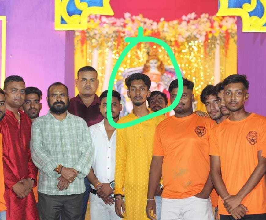 बारीगोड़ा में विसर्जन के दौरान गोली चालन पर विधायक जी चुप क्यों : अप्पू तिवारी बारीगोड़ा में विसर्जन के दौरान गोली चालन पर विधायक जी चुप क्यों : अप्पू तिवारी