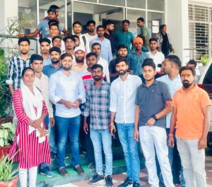 अनियमितता पूर्ण चौकीदार बहाली को रद्द करे सरकार:आशीष भारद्वाज