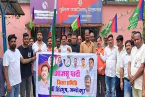 नवरात्र को देखते हुए हेलमेट चेकिंग पर रोक लगाने की मांग