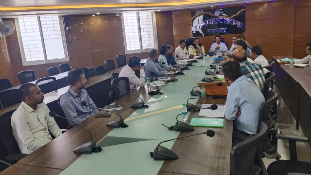 जिला निर्वाचन पदाधिकारी सह उपायुक्त ने विभिन्न प्रवर्तन एजेंसियों के पदाधिकारियों संग बैठक की जिला निर्वाचन पदाधिकारी सह उपायुक्त ने विभिन्न प्रवर्तन एजेंसियों के पदाधिकारियों संग बैठक की