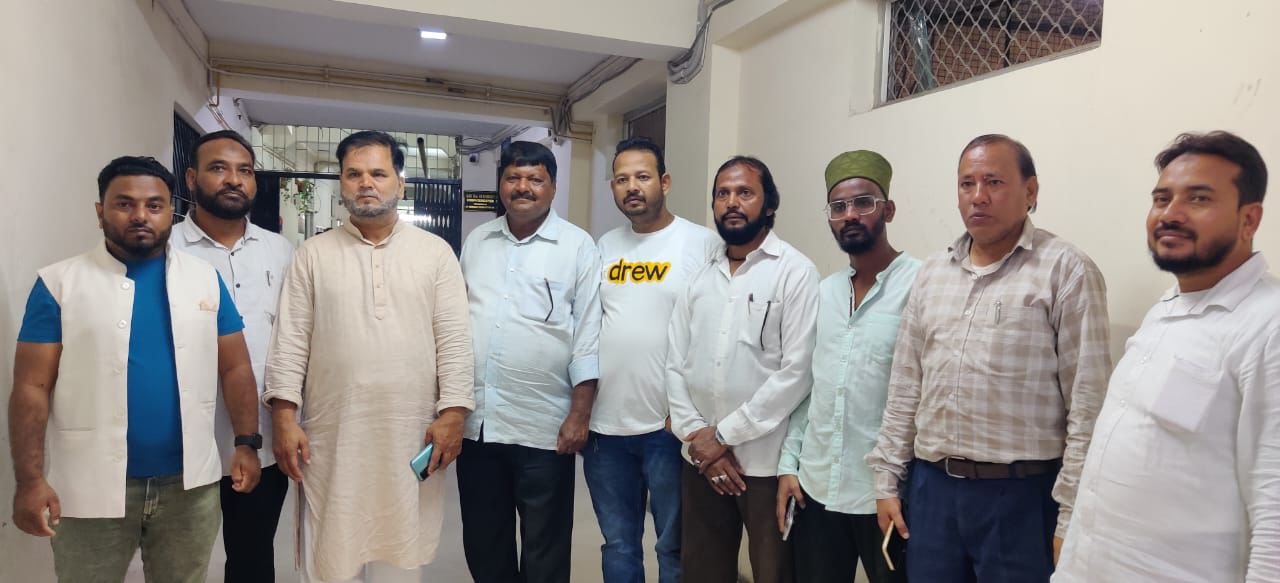 टीम रहबरे ए पठान ने डॉ एपीजे अब्दुल कलाम के योमें पैदाइश पर अंजुमन इस्लामिया अस्पताल में खाद्य सामग्री किट का वितरण किया