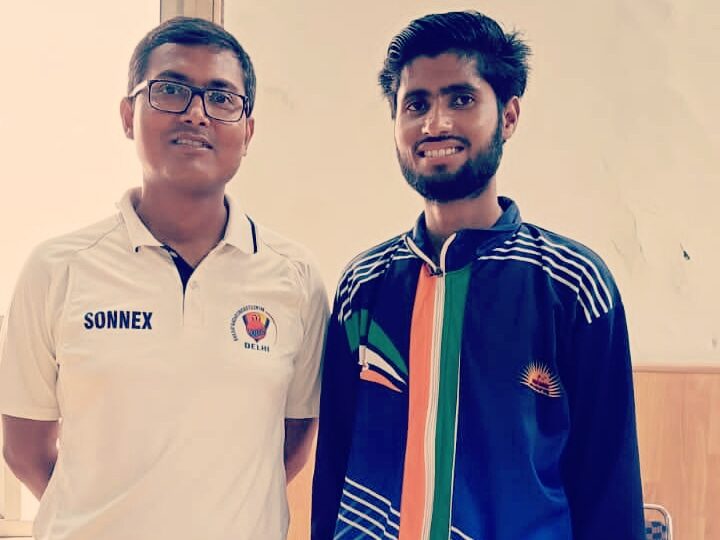 हरिमोहन सिंह को भारत सरकार के गृह विभाग के विशेष सचिव ने हौसला अफजाई की हरिमोहन सिंह को भारत सरकार के गृह विभाग के विशेष सचिव ने हौसला अफजाई की
