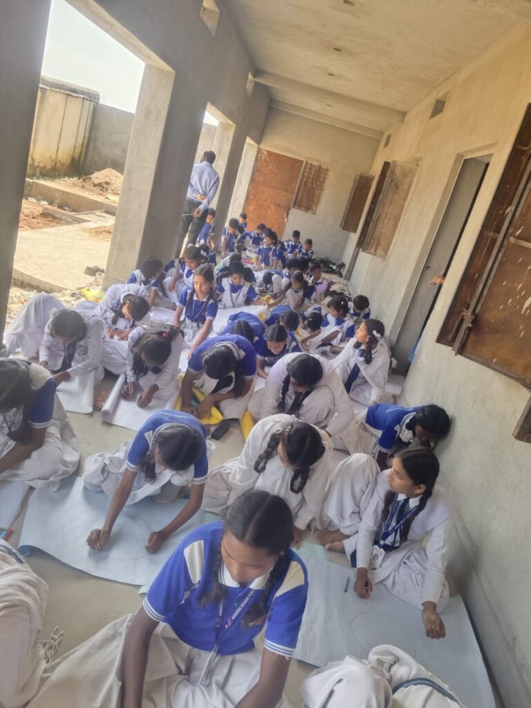 आदर्श ग्रामीण पब्लिक स्कूल टांगर में जल संरक्षण अभियान चलाया गया। आदर्श ग्रामीण पब्लिक स्कूल टांगर में जल संरक्षण अभियान चलाया गया।