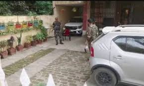 झारखंड में ईडी का बड़ा एक्शन : मंत्री मिथिलेश ठाकुर के ठिकानों पर छापेमारी, भाई और पीएस के आवास पर भी दी दबिश