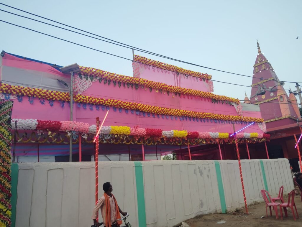 सिंजो शिव मंदिर में सजा माता रानी का दरबार सिंजो शिव मंदिर में सजा माता रानी का दरबार