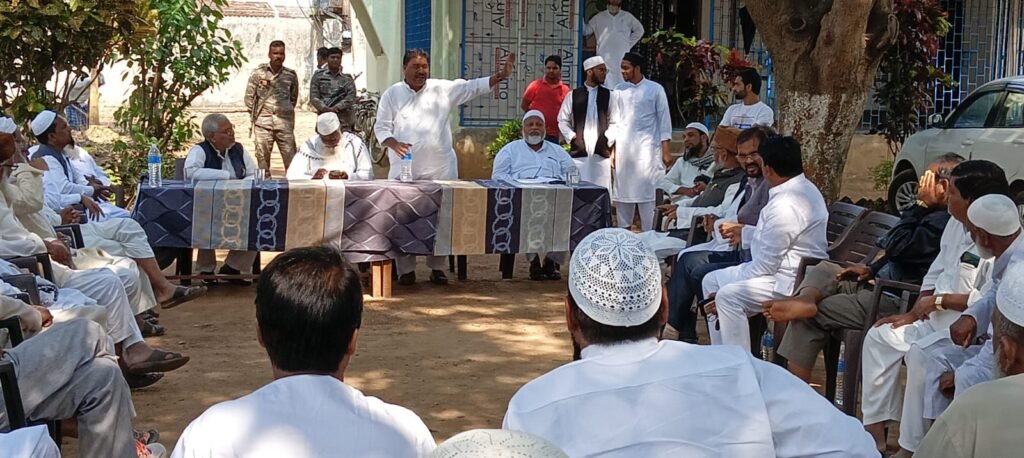 झारखंड विधानसभा में इलेक्शन को लेकर दारुल उलूम इस नाम नगर बना करी में किया गया बैठक, लिया गया कई महत्वपूर्ण निर्णय। झारखंड विधानसभा में इलेक्शन को लेकर दारुल उलूम इस नाम नगर बना करी में किया गया बैठक, लिया गया कई महत्वपूर्ण निर्णय।
