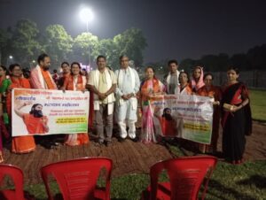 सांसद विद्युत वरण महतो ने मतदान व योग के प्रति लोगों को किया जागरूक