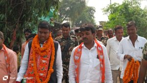 क्षेत्र भ्रमण पर निकले बीजेपी प्रत्याशी आलोक चौरसिया की रैली में जय श्री राम के नारे से गूंज उठा क्षेत्र