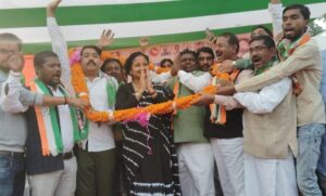 विधायक कल्पना सोरेन ने महागठबंधन के कांग्रेस प्रत्‍याशी रामचंद्र सिंह को विजयी बनाने की अपील