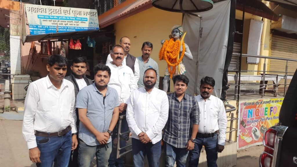 बिरसा मुंडा की जयंती पर झारखंड के विरासत की रक्षा के लिए एकजुट हों : आलोक कुमार दुबे। बिरसा मुंडा की जयंती पर झारखंड के विरासत की रक्षा के लिए एकजुट हों : आलोक कुमार दुबे।
