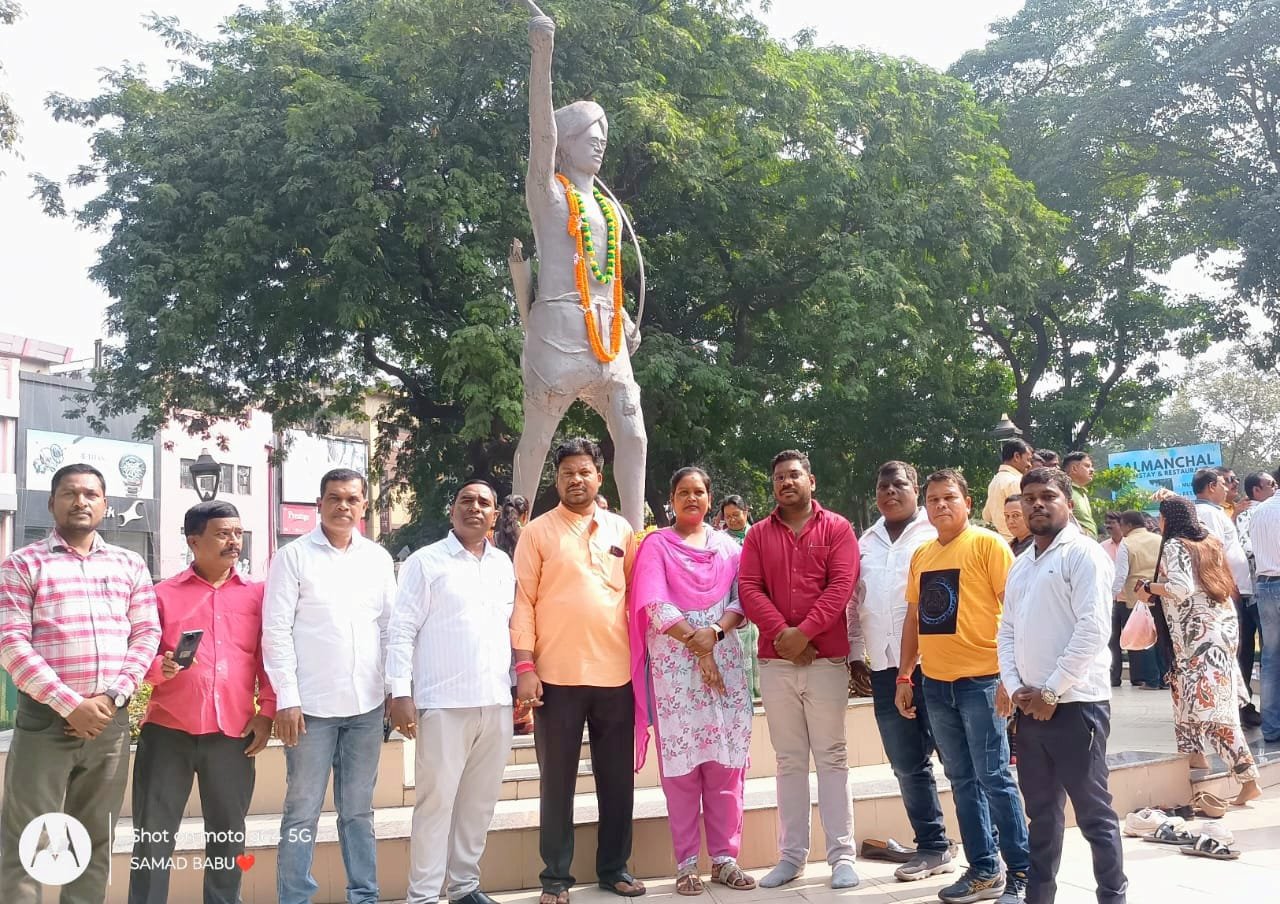 भाजपा अनुसूचित जनजाति मोर्चा धरती आबा को किया याद भाजपा अनुसूचित जनजाति मोर्चा धरती आबा को किया याद