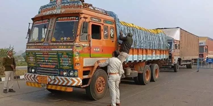 बाहर आलू सप्लाई पर पश्चिम बंगाल सरकार ने लगाई रोक,अब बढ़ेंगे आलू के दाम