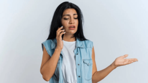 फोन को ऑन रखकर भी सामने वाले को कॉल पर बताएगा स्विच ऑफ,ट्राई करें ये ट्रिक