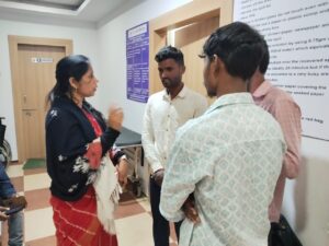 सड़क दुर्घटना में घायल लोगों के इलाज में कोई कमी नहीं होनी चाहिए:अनीता देवी