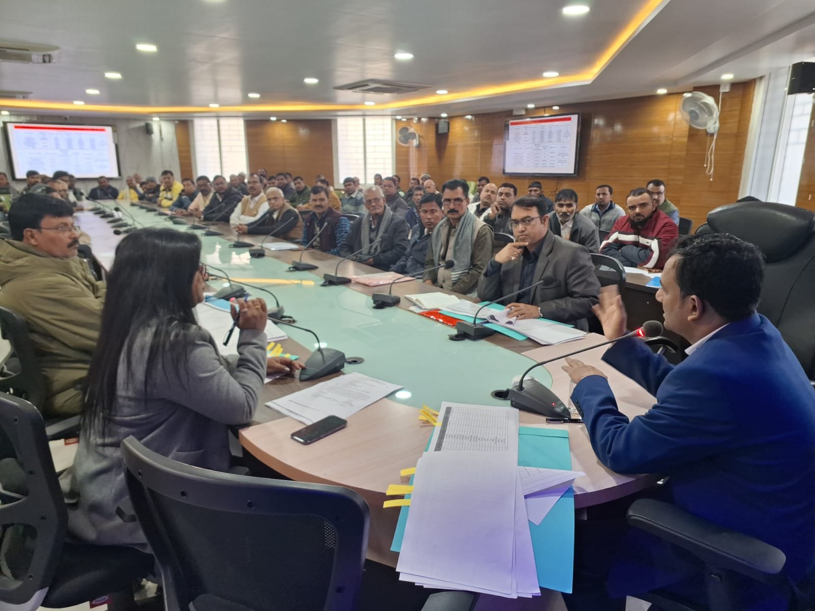 महिला लखपति किसान अभियान अंतर्गत जिला स्तरीय कोर कमिटी की बैठक आयोजित महिला लखपति किसान अभियान अंतर्गत जिला स्तरीय कोर कमिटी की बैठक आयोजित