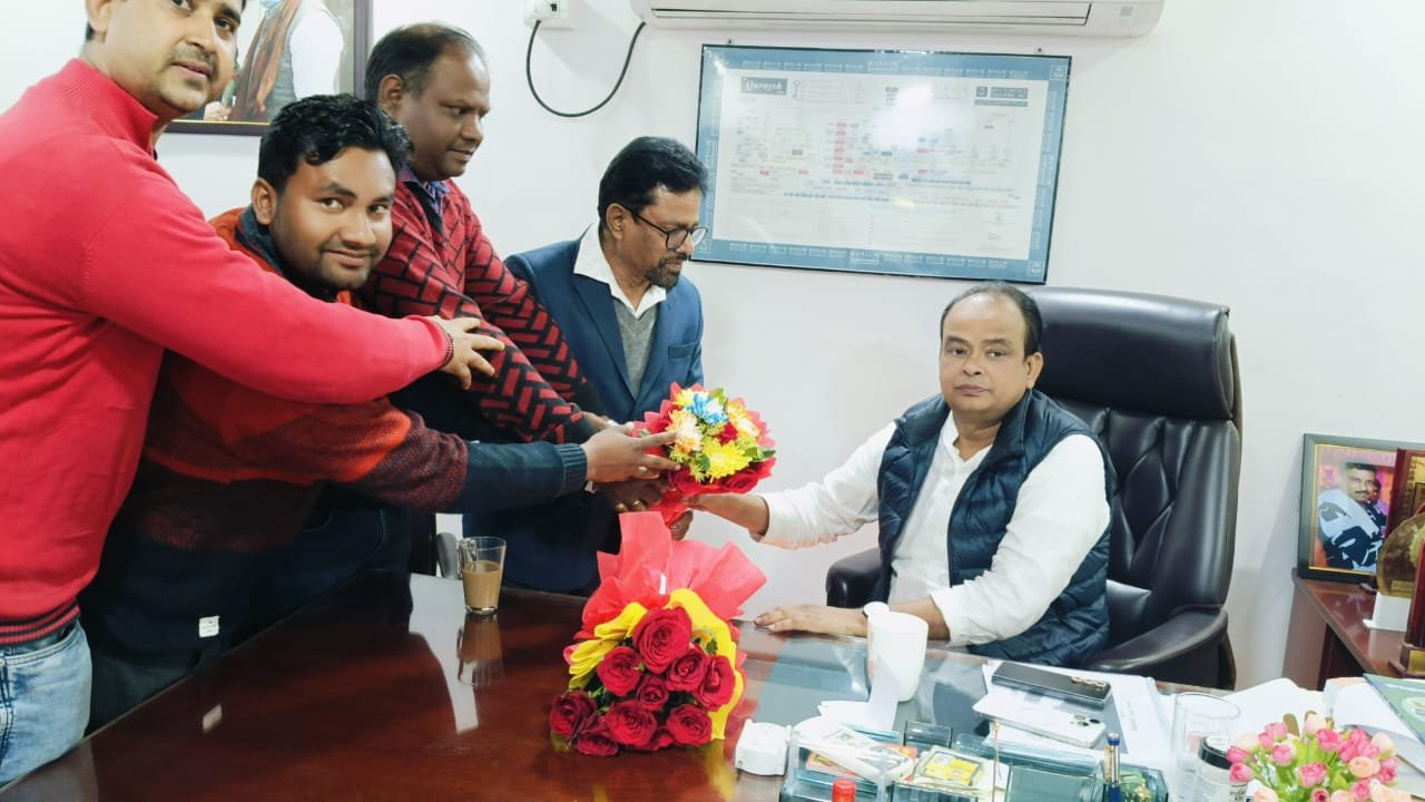 झारखंड प्राइवेट स्कूल वेलफेयर एसोसिएशन के एक प्रतिनिधि मंडल मिले मंत्री डॉक्टर इरफान और विधायक निशात आलम से। झारखंड प्राइवेट स्कूल वेलफेयर एसोसिएशन के एक प्रतिनिधि मंडल मिले मंत्री डॉक्टर इरफान और विधायक निशात आलम से।