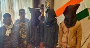 हथियार के साथ तीन अपराधियों को पुलिस ने किया गिरफ्तार