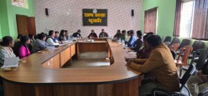 राज्य बाल आयोग के सदस्य रूचि कुजूर, मिनहाजुल हक और विकास दोदराजका ने किया महुवाडांड का निरिक्षण