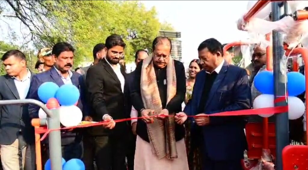 माननीय मंत्री श्री राधाकृष्ण किशोर ने पाटन के विभिन्न पंचायतों व गांवों में अलग-अलग योजनाओं का किया शिलान्यास