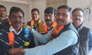 दवा दुकानदारों ने किया एक दिवसीय बैठक,रखी अपना समस्या