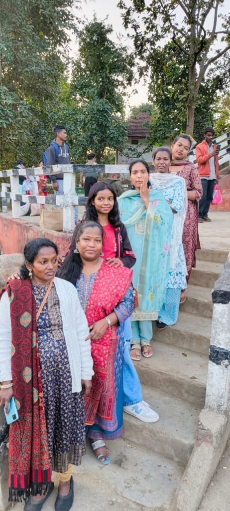 पढ़ाई के साथ-साथ शैक्षणिक भ्रमण भी बहुत जरूरी: माजीद आलम पढ़ाई के साथ-साथ शैक्षणिक भ्रमण भी बहुत जरूरी: माजीद आलम