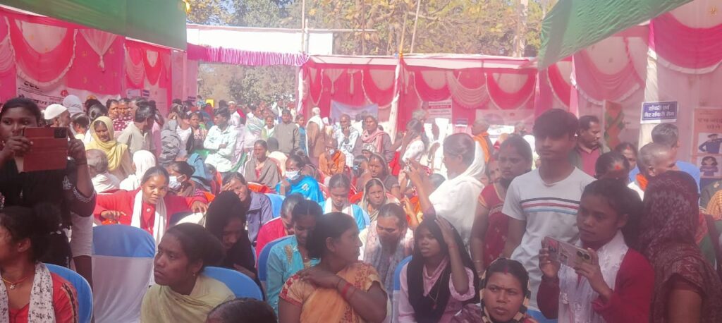 प्रखंड स्तरीय स्वास्थ्य मेला का आयोजन, ग्रामीणों को मिला नि:शुल्क स्वास्थ्य लाभ