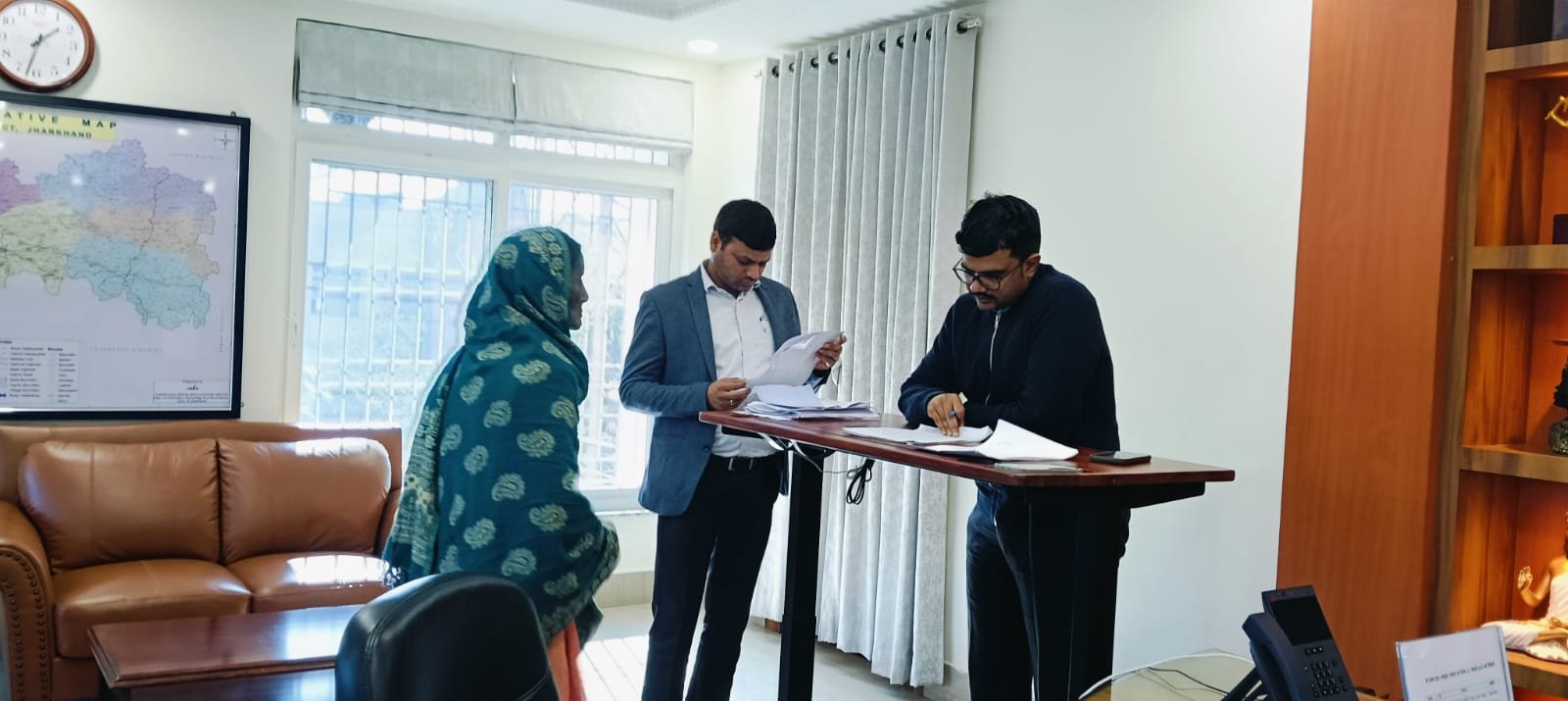 उपायुक्त ने सुनी आमजनों की समस्याएं, निदान को लेकर दिए कई आवश्यक व उचित दिशा-निर्देश उपायुक्त ने सुनी आमजनों की समस्याएं, निदान को लेकर दिए कई आवश्यक व उचित दिशा-निर्देश