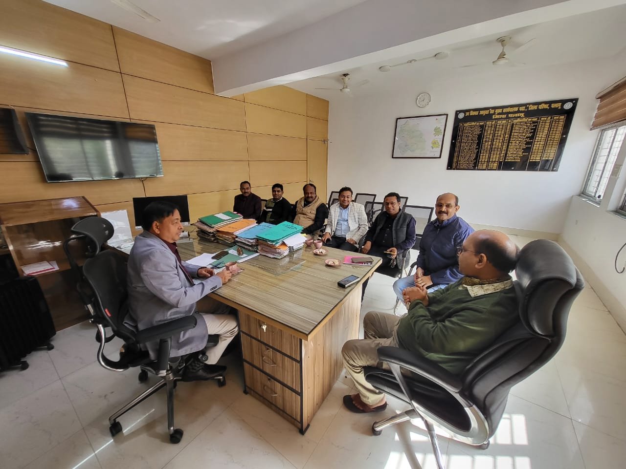 मंदिरो एवं जलाशय वाले पिकनिक स्थलों पर विशेष निगरानी की आवश्यकता:उप विकास आयुक्त