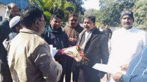 निजी स्कूलों को ऑनलाइन आवेदन करने का समय बढ़ाने के लिए प्रतिनिधिमंडल मिला, पूर्व शिक्षा मंत्री बंधु तिर्की से