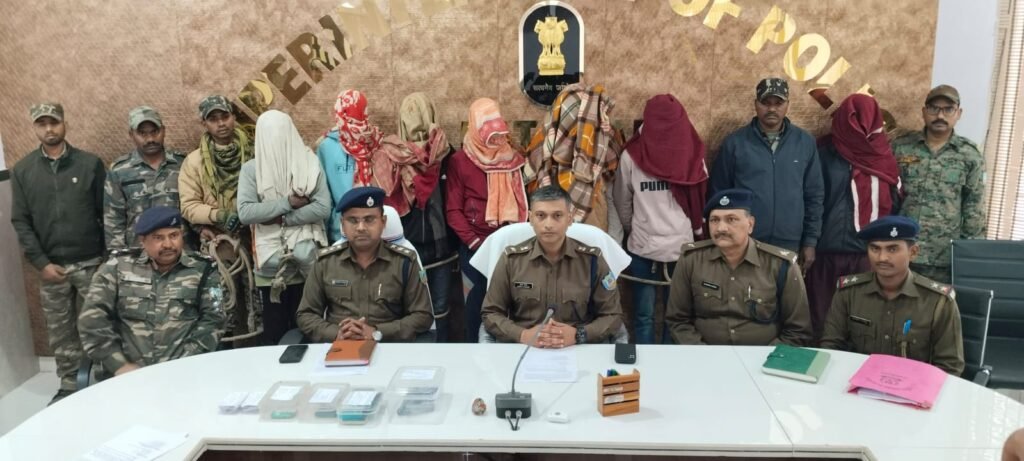 लातेहार:फोर लेन कंस्ट्रक्शन साइट पर फायरिंग करने वाले सात अपराधी गिरफ्तार लातेहार:फोर लेन कंस्ट्रक्शन साइट पर फायरिंग करने वाले सात अपराधी गिरफ्तार