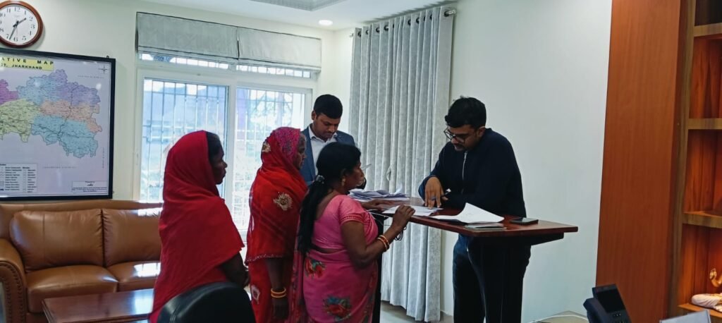 उपायुक्त ने सुनी आमजनों की समस्याएं, निदान को लेकर दिए कई आवश्यक व उचित दिशा-निर्देश उपायुक्त ने सुनी आमजनों की समस्याएं, निदान को लेकर दिए कई आवश्यक व उचित दिशा-निर्देश