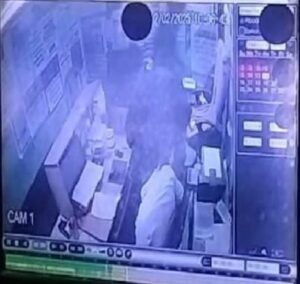 तमाड़ में एसबीआई सीएससी संचालक से दिनदहाड़े पांच लाख की लूट,अपराधी फरार