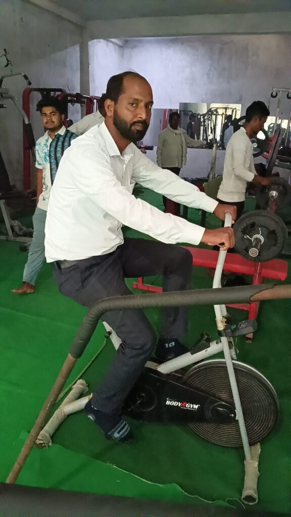 चान्हो के कटैया पतरा के समीप द टाइगर जिम का किया गया उद्घाटन। चान्हो के कटैया पतरा के समीप द टाइगर जिम का किया गया उद्घाटन।