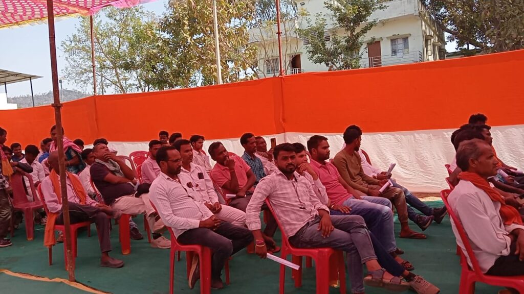 राजबार कोयला खदान शुरू करने की दिशा में बड़ा कदम, पर्यावरणीय जनसुनवाई संपन्न राजबार कोयला खदान शुरू करने की दिशा में बड़ा कदम, पर्यावरणीय जनसुनवाई संपन्न