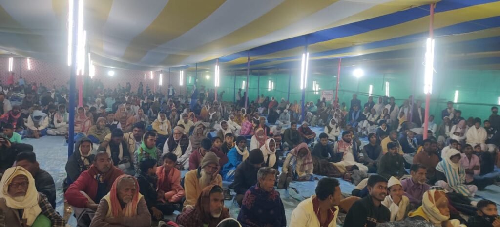 जामिया बरहेट का प्रथम रात्रि का जलसा में रात भर हुई मौलाना तकरीर जामिया बरहेट का प्रथम रात्रि का जलसा में रात भर हुई मौलाना तकरीर